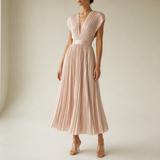 Comino Pleated V-Neck Midi Dress in Champagne