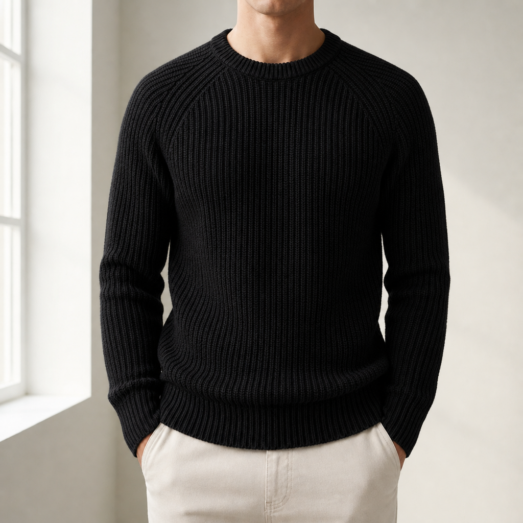 Gozo Fisherman Rib Knit Sweater in Black
