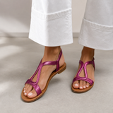 Murcia Orthopedic Metallic T-Strap Sandals in Fuchsia